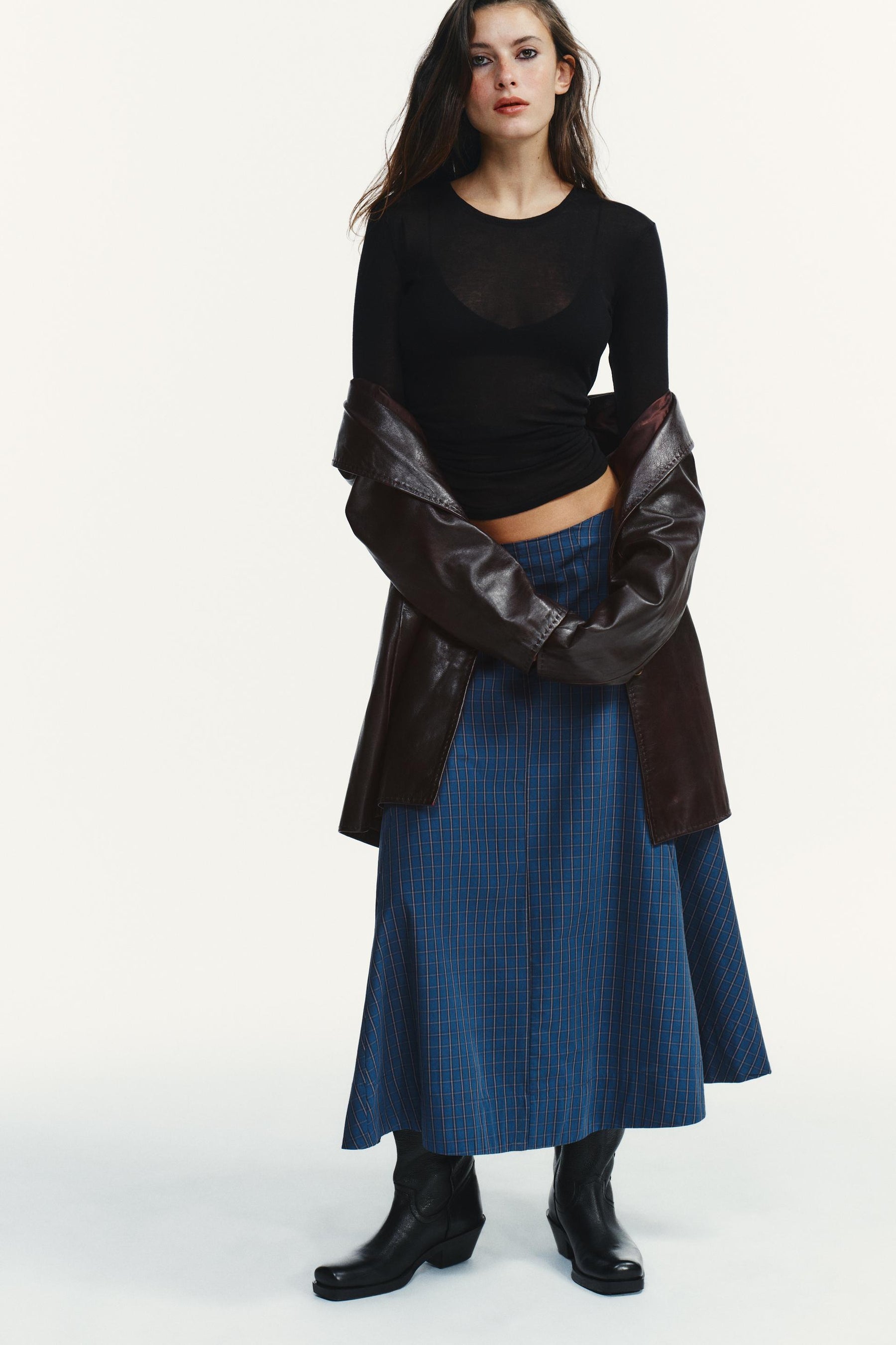 PLEATED MIDI SKIRT