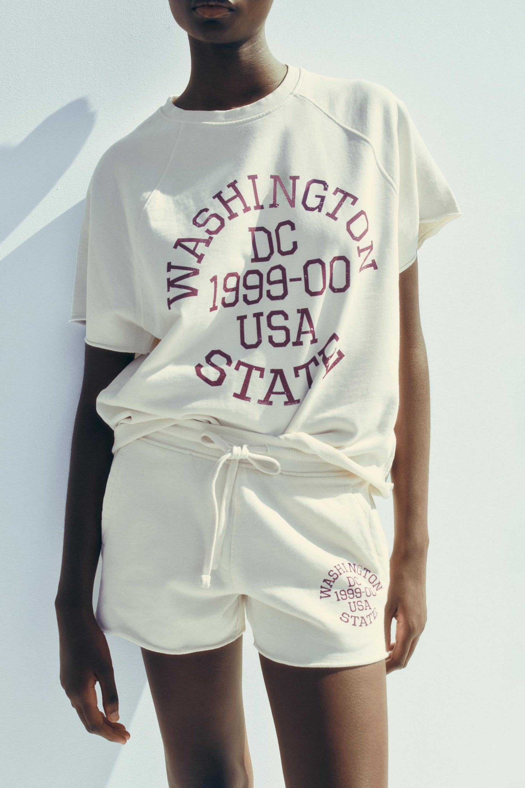 WASHED PLUSH SWEATSHIRT