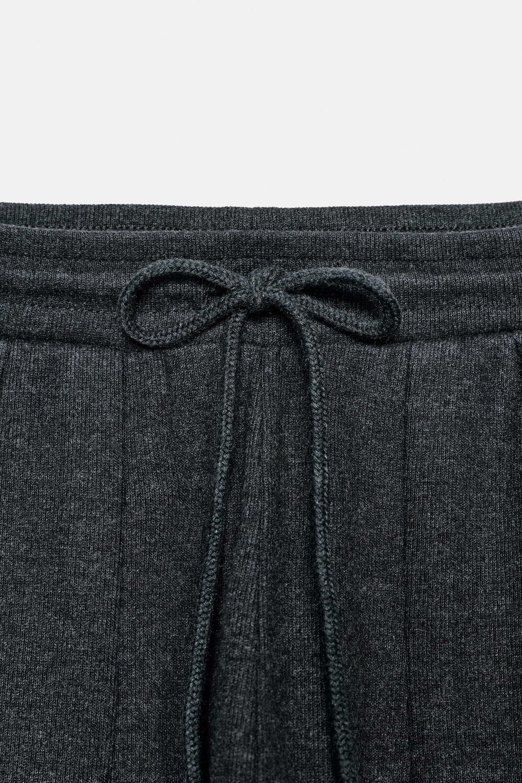 Gerippte Hose