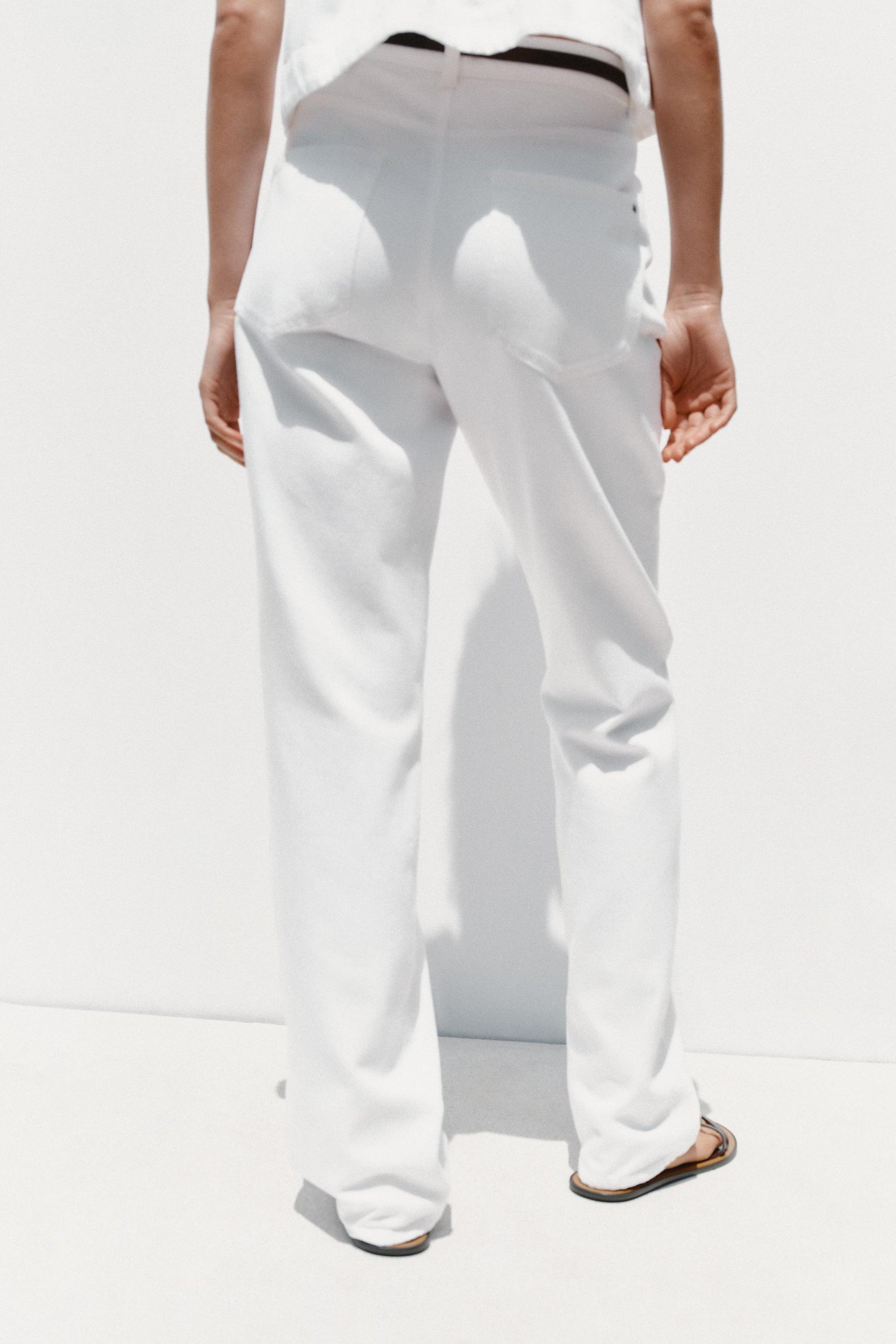 90's High-Waist Straight Jeans