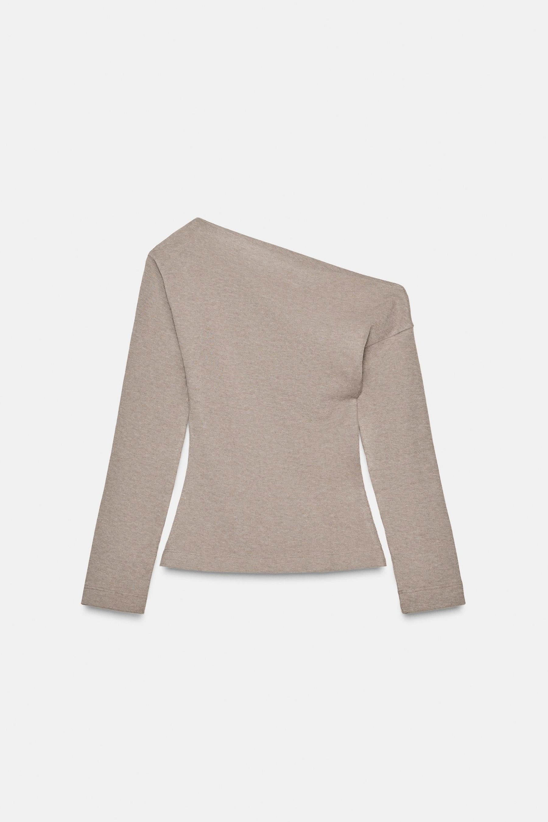 ASYMMETRIC SOFT TOP