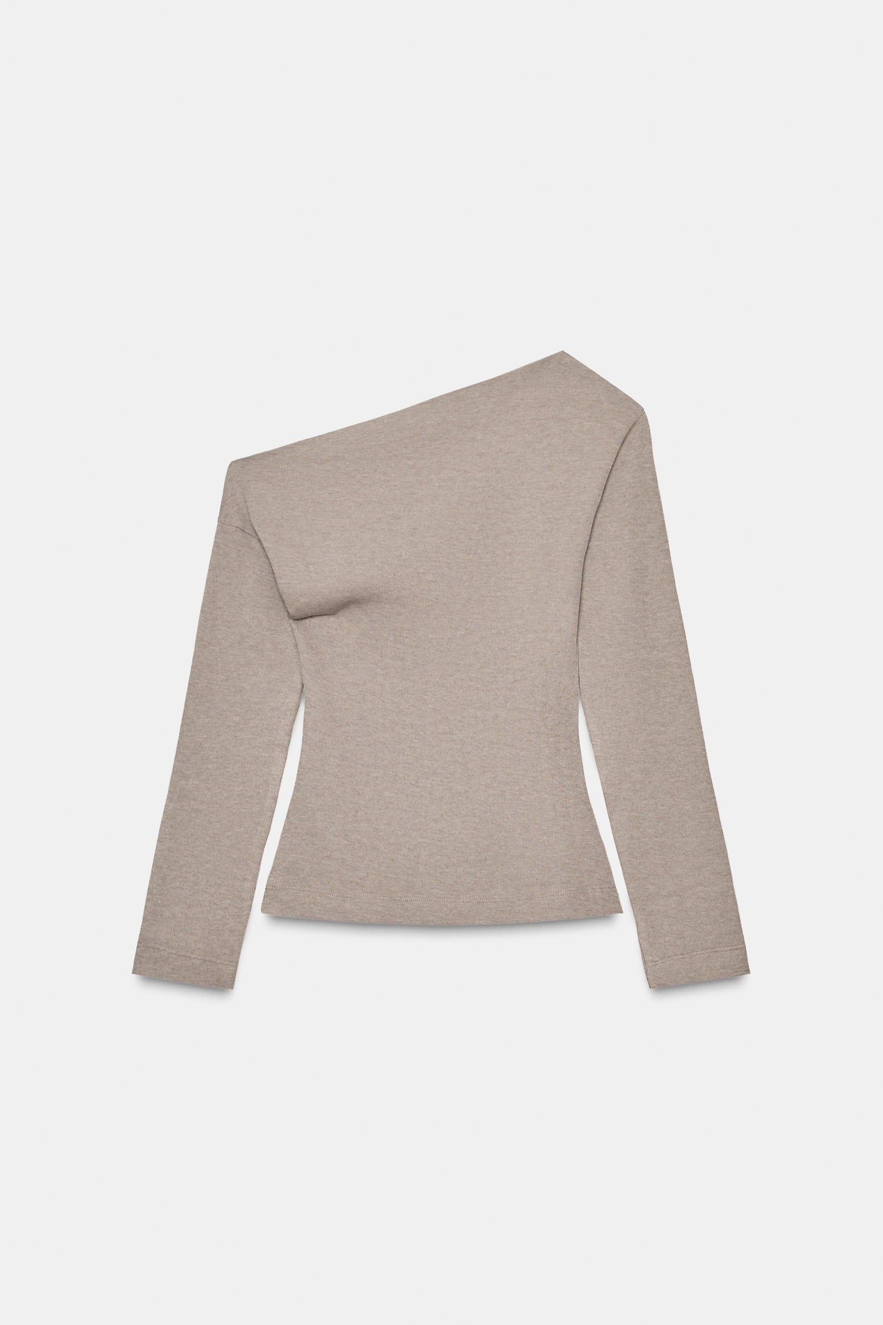 ASYMMETRIC SOFT TOP