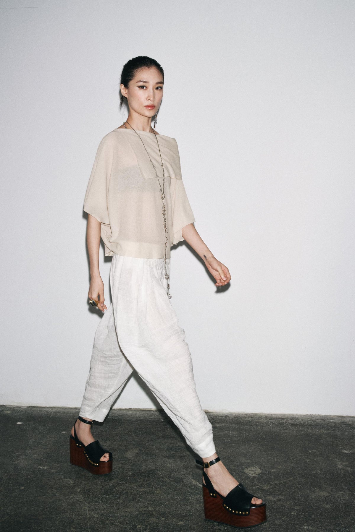 KNIT SHORT SLEEVE JUMPER