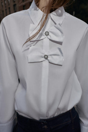 Popelinehemd mit Perlen