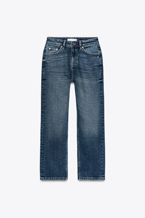Slim-fit high-waist jeans