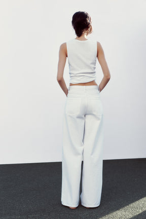 Wide-leg crossover jeans