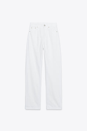 High-waist mom-fit jeans