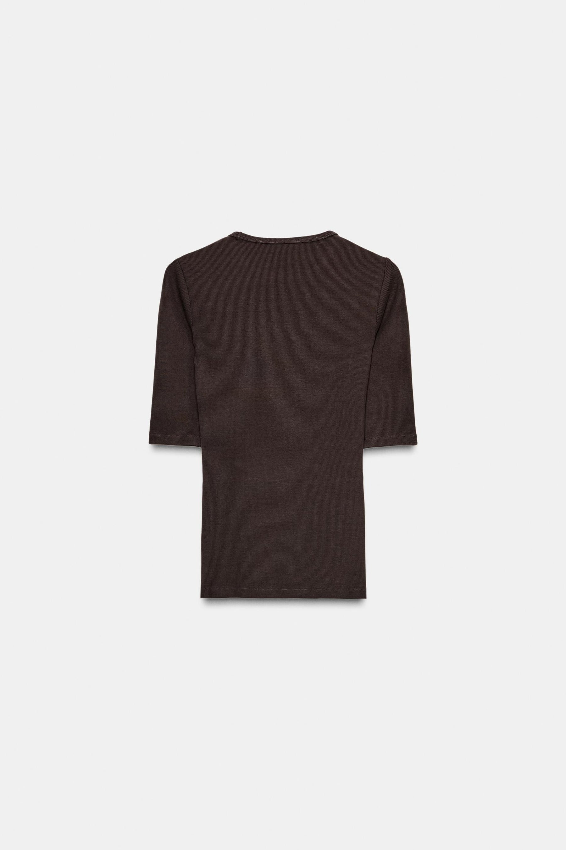 Ribbed T-shirt