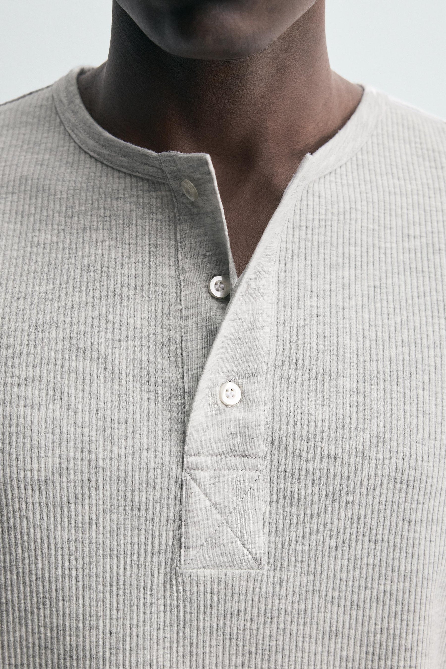 GRANDAD COLLAR T-SHIRT - Image 5