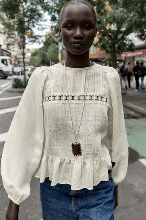 Romantische Entredeux-Bluse