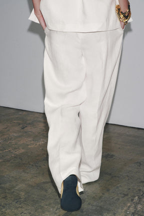 Pleated Linen Blend Trousers