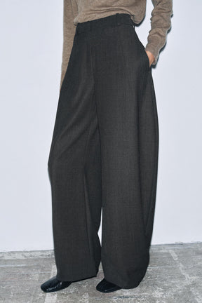 Wool Balloon Trousers