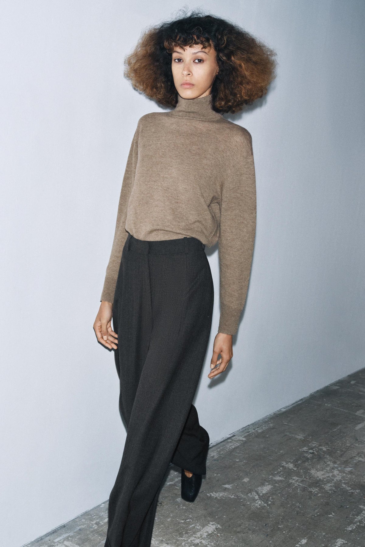 Wool Balloon Trousers