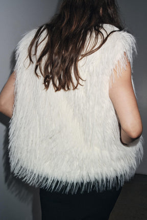 ZW COLLECTION FAUX FUR WAISTCOAT - Image 2