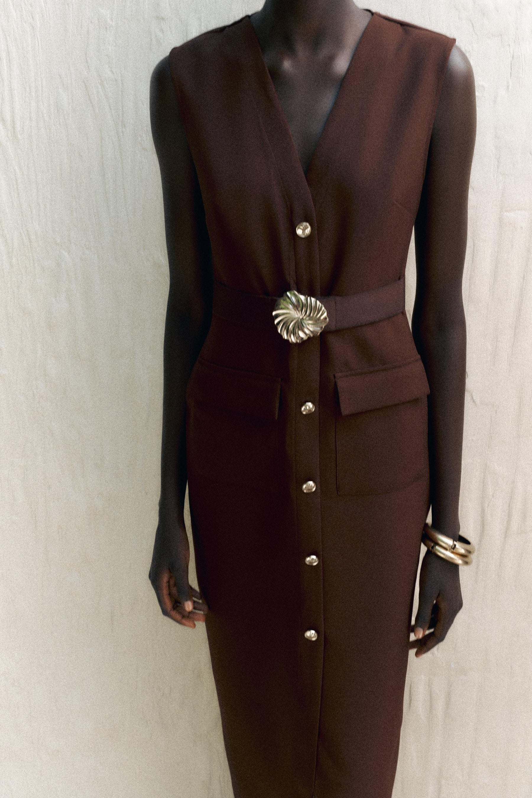 BELTED CREPE DRESS