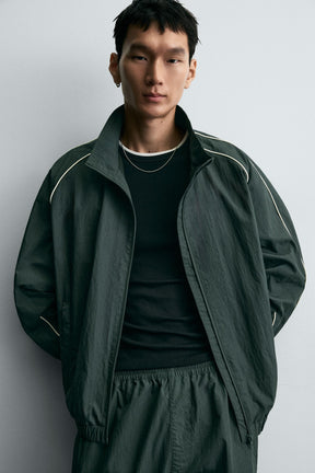 CONTRAST TECHNICAL JACKET - Image 5