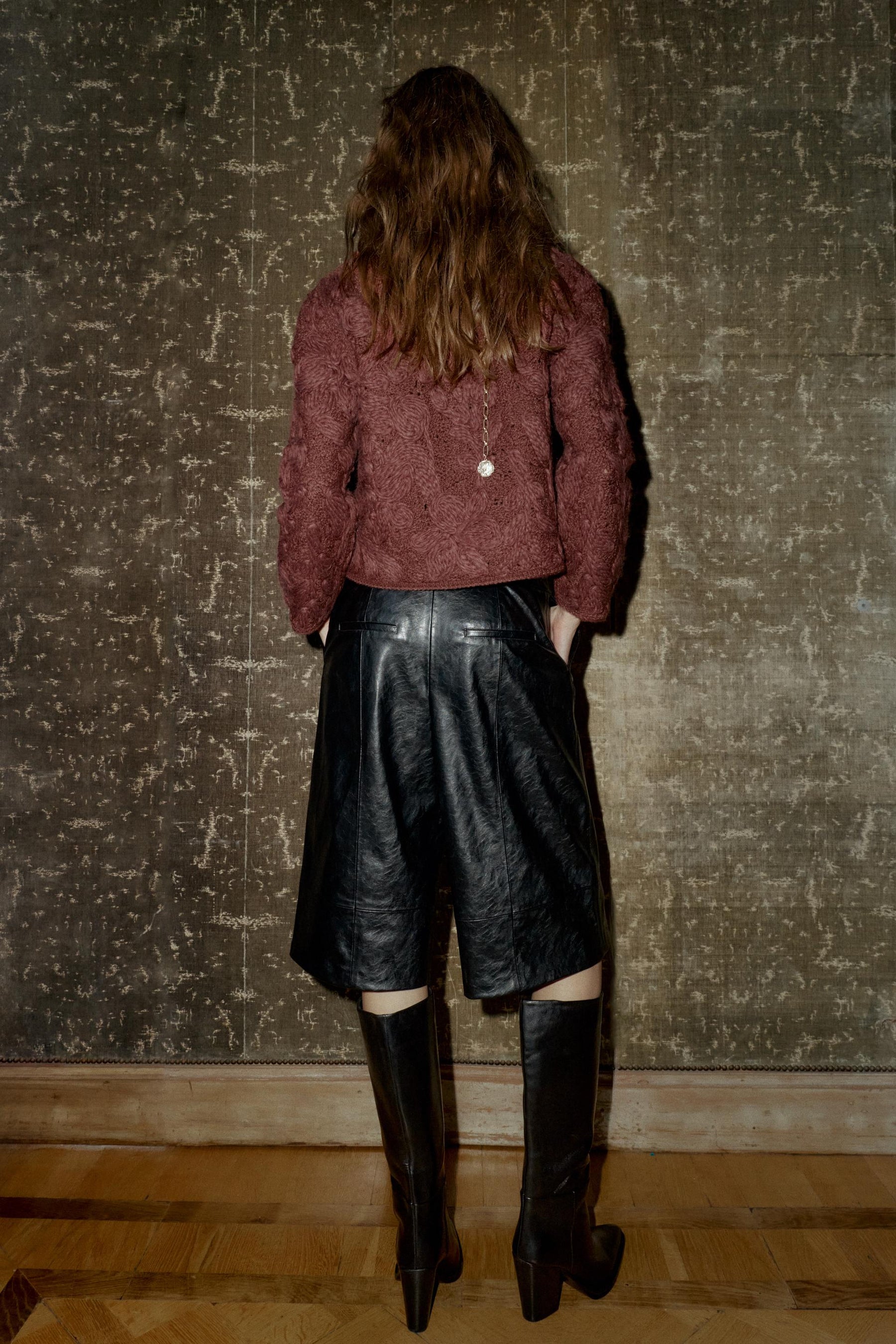 Woll-Makramee-Strickjacke