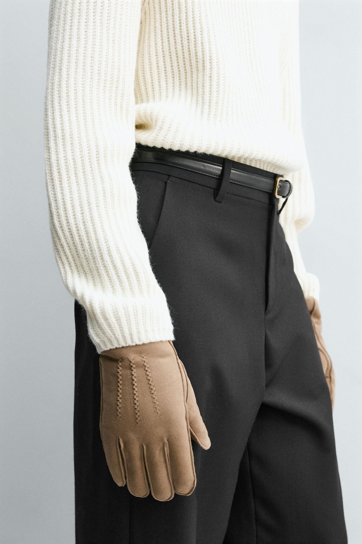 CONTRAST LEATHER GLOVES - Image 1