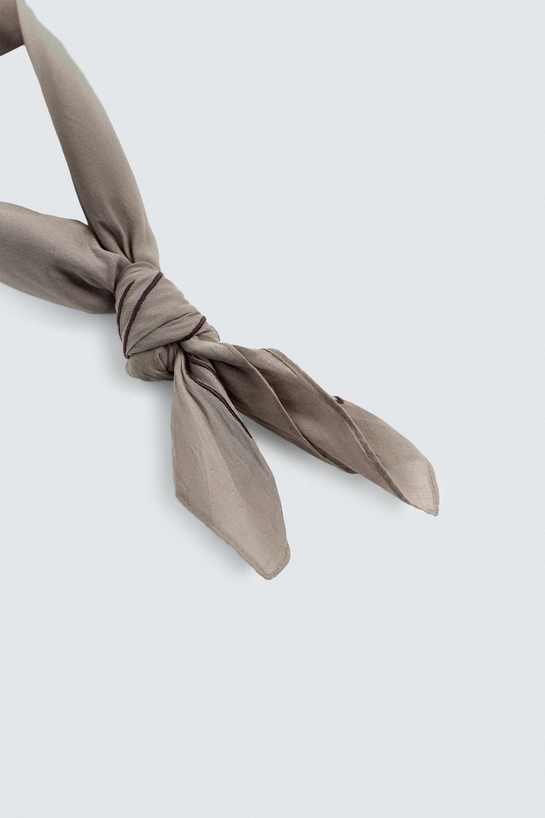 CONTRAST EMBROIDERY BANDANA - Image 3