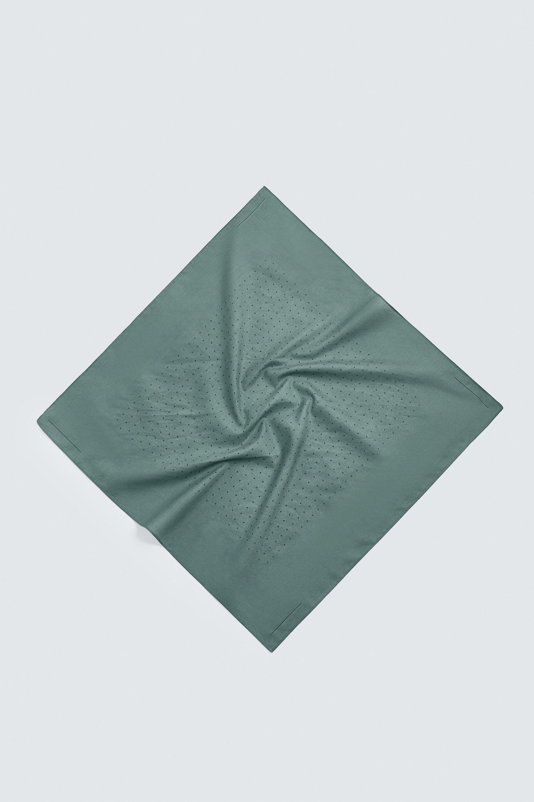 POLKA DOT PRINT BANDANA - Image 1