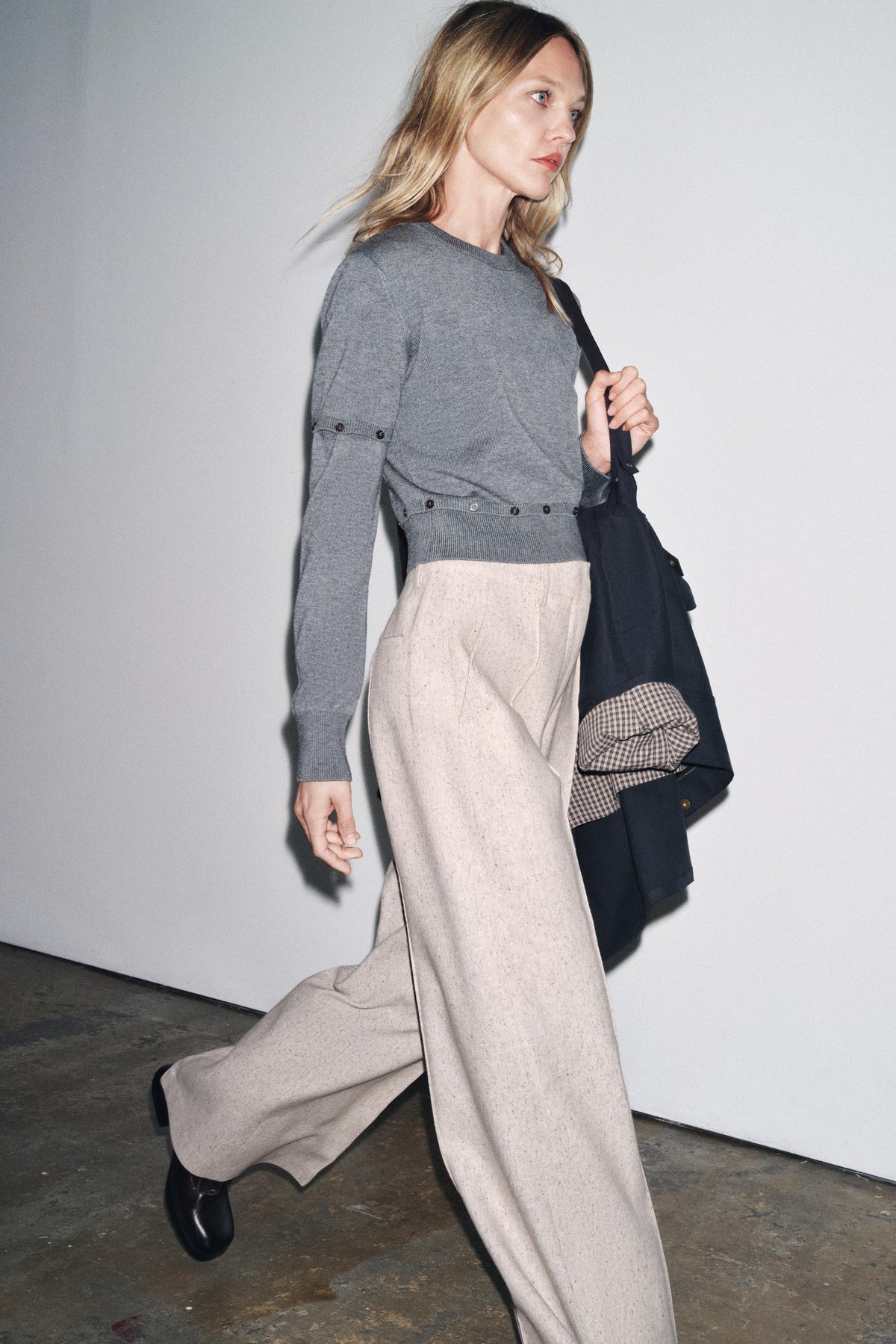 KNITTED JUMPER WITH DETACHABLE BUTTONS - Image 2