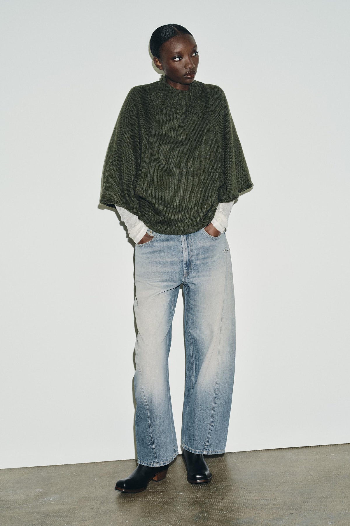 WIDE SLEEVE KNIT JUMPER