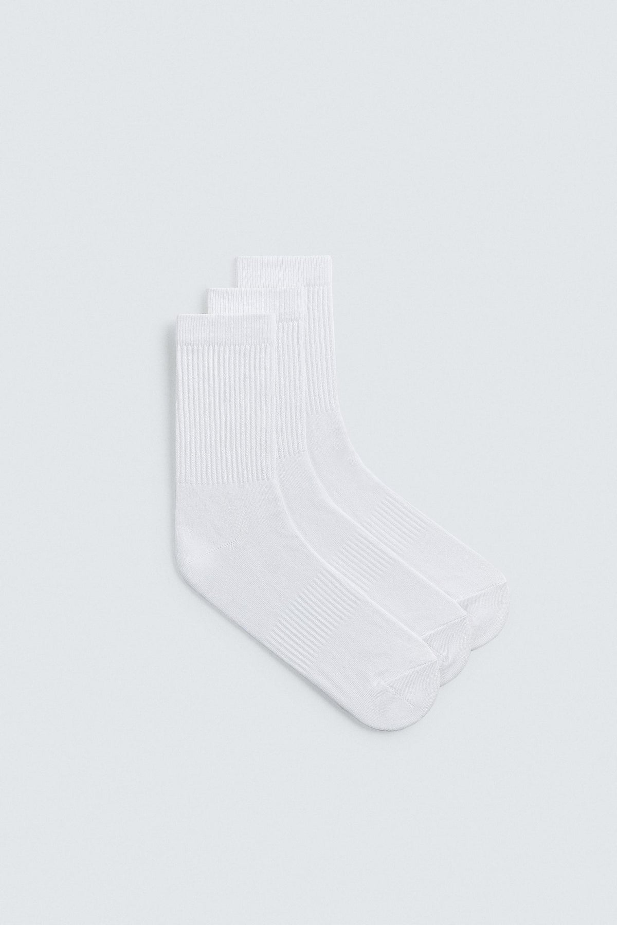 Ribbed Basic Socks