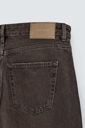 REGULAR STRAIGHT FIT JEANS - Image 9