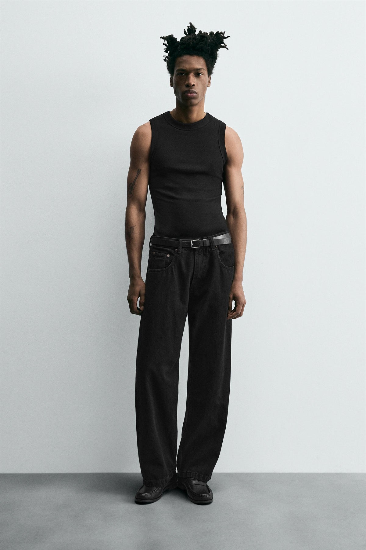 BAGGY FIT JEANS - Image 1