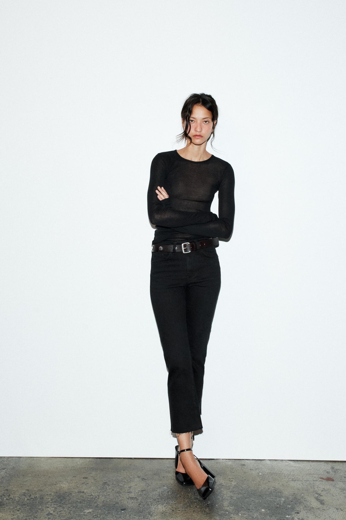 Cropped Flare High-Waist Jeans