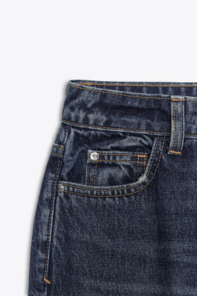 Mom-Jeans mit hohem Bund