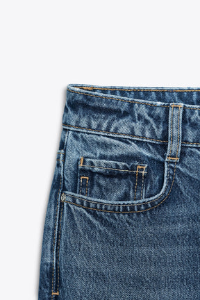 Straight Ankle High-Waist Jeans
