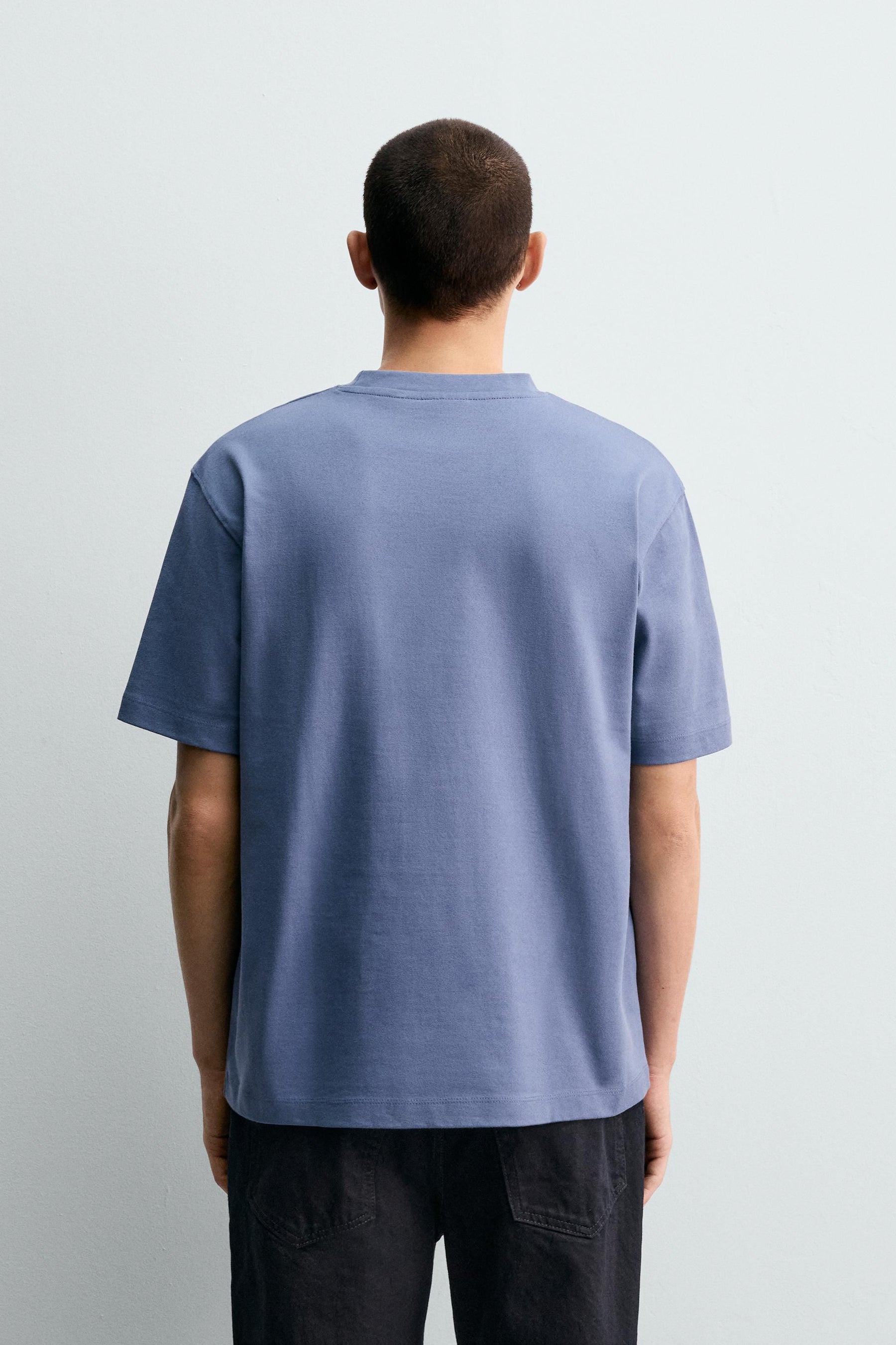 HEAVY WEIGHT SHORT SLEEVE T-SHIRT - Image 3