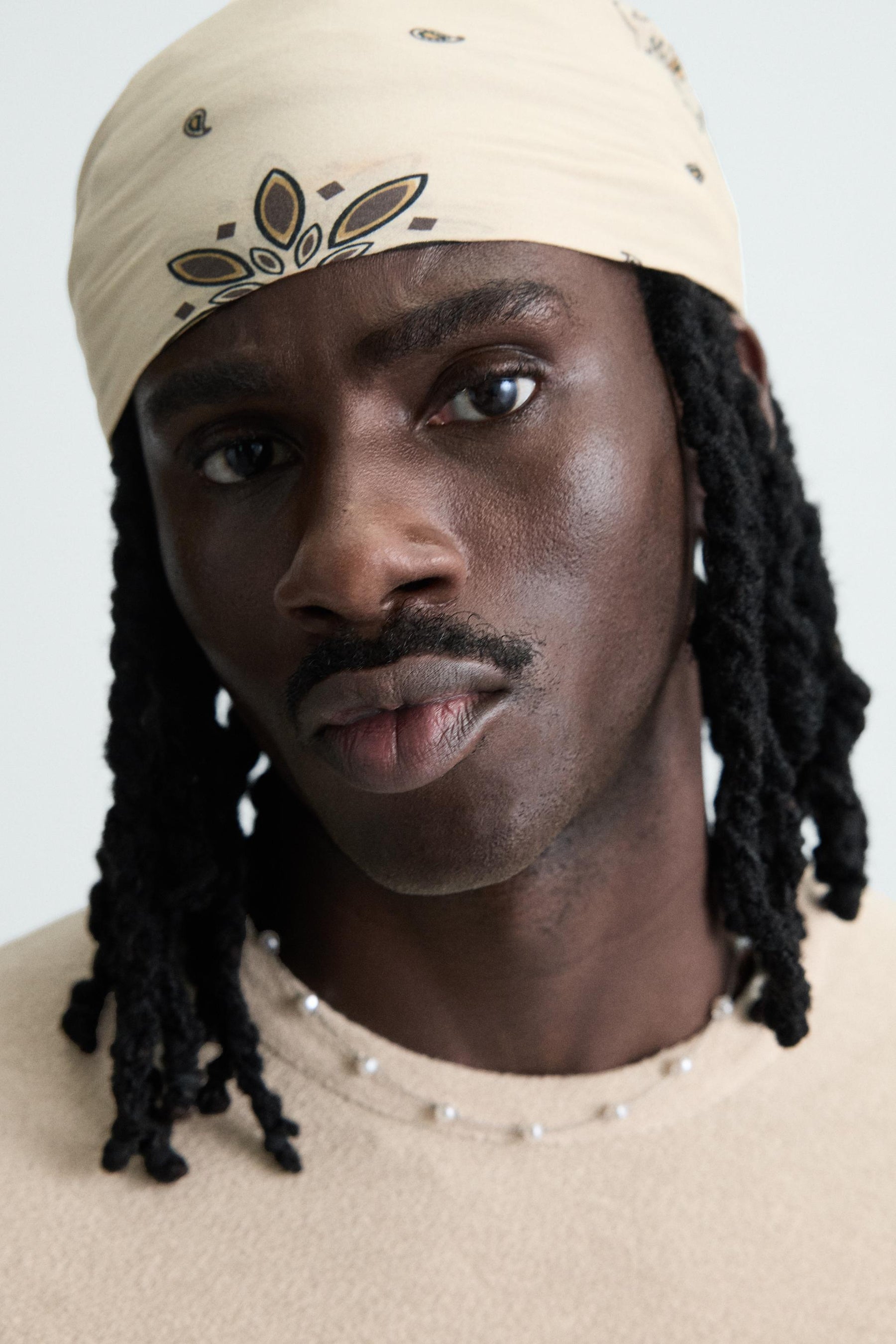 SPRAY PRINT KNIT T-SHIRT - Image 6