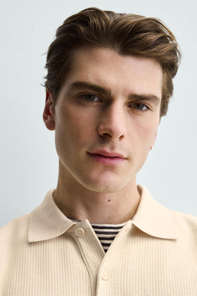 Polohemd mit Streifenmuster