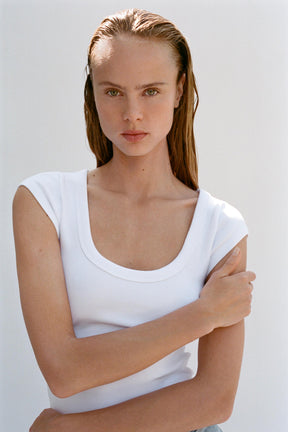 Round Neck Tee