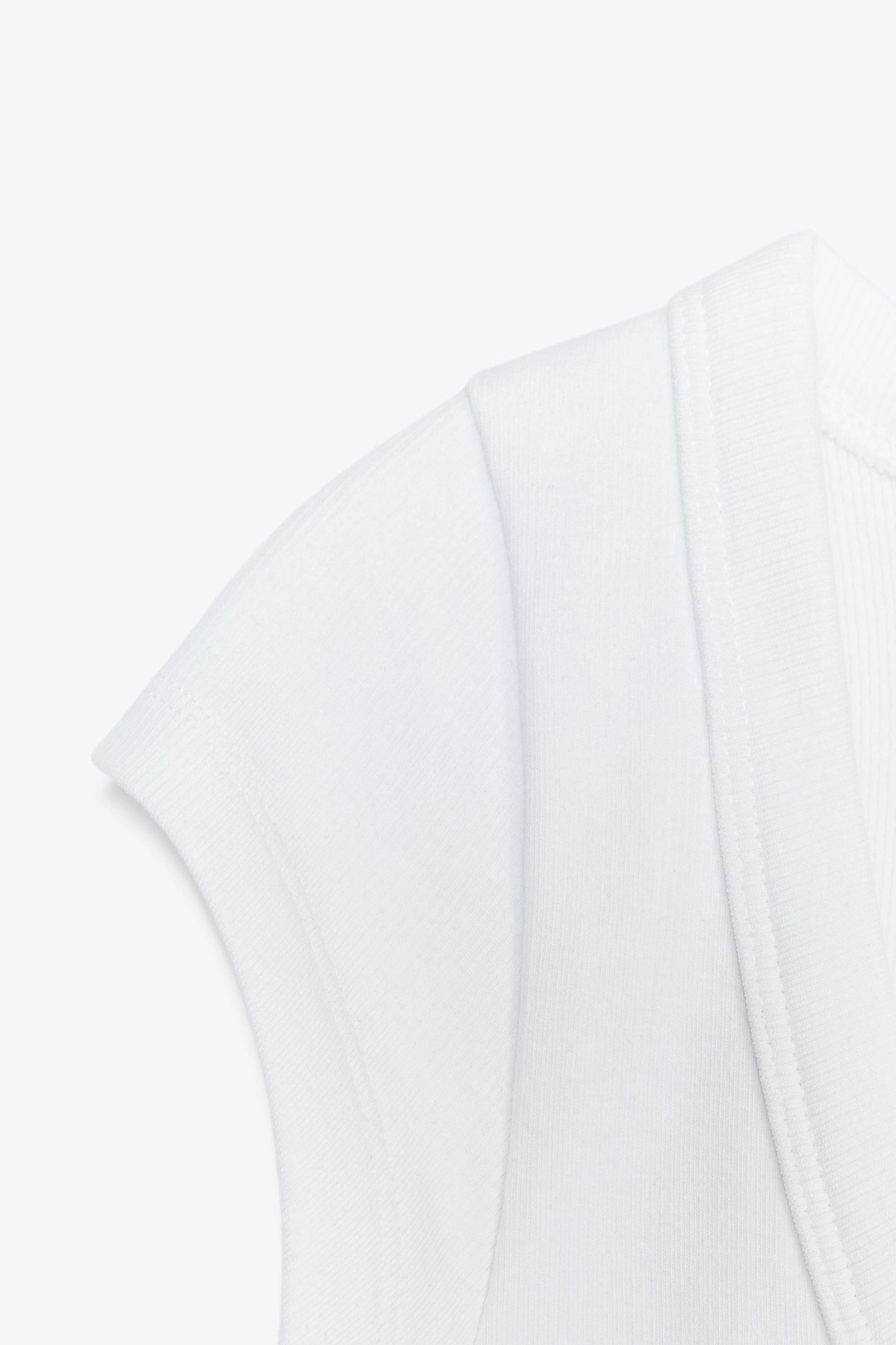 Round Neck Tee