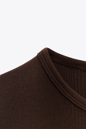 SHORT SLEEVE T-SHIRT
