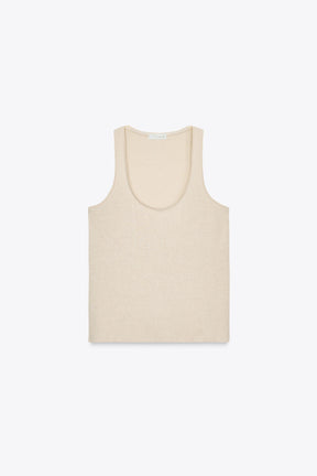 Linen-cotton strappy top.