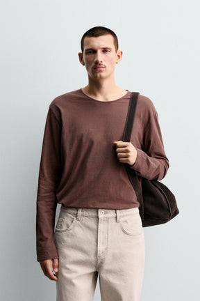 JACQUARD STRIPED T-SHIRT - Image 2