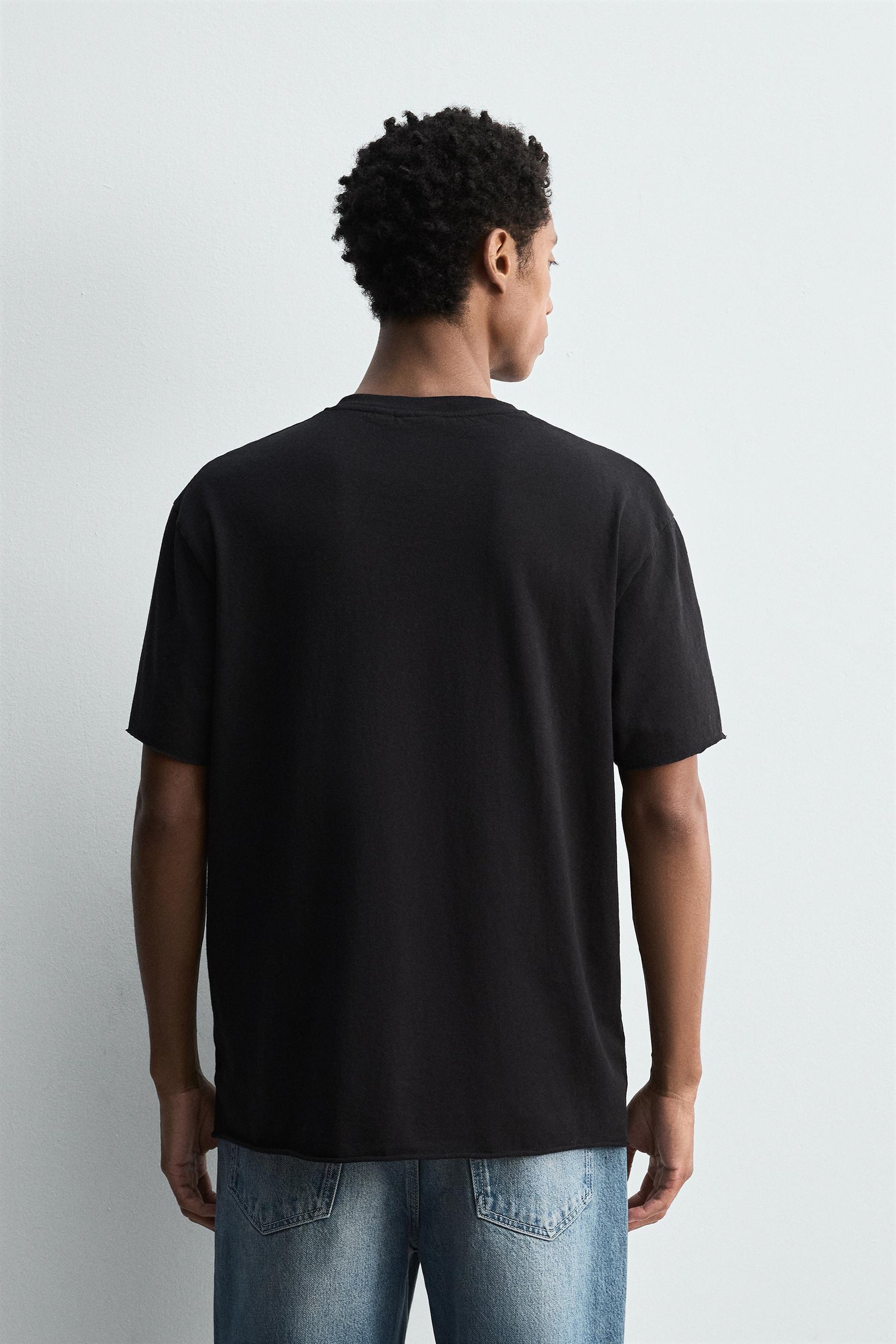 LIGHTWEIGHT IRREGULAR TRIM T-SHIRT - Image 3