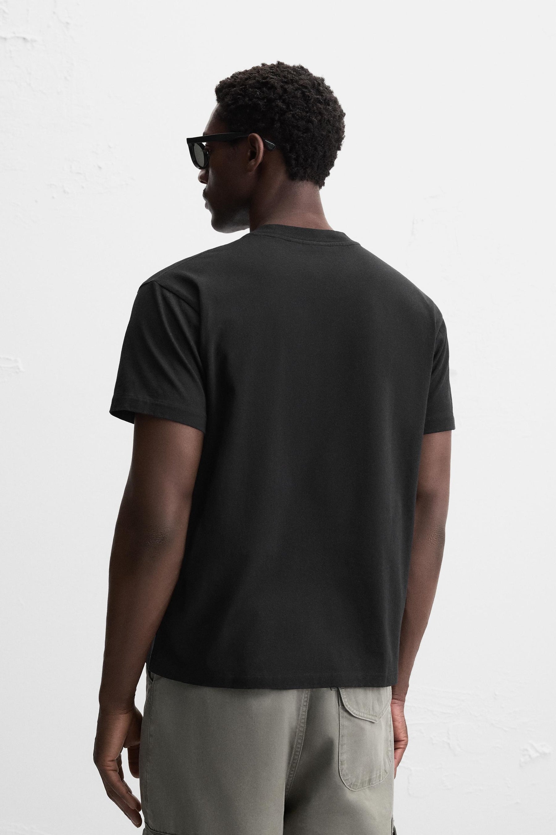 T-SHIRT WITH POCKET - Image 3