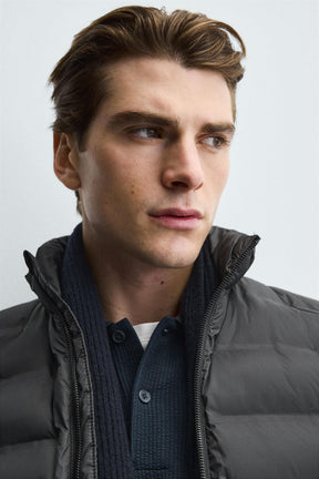 LIGHTWEIGHT WATER-REPELLENT PUFFER GILET - Image 5