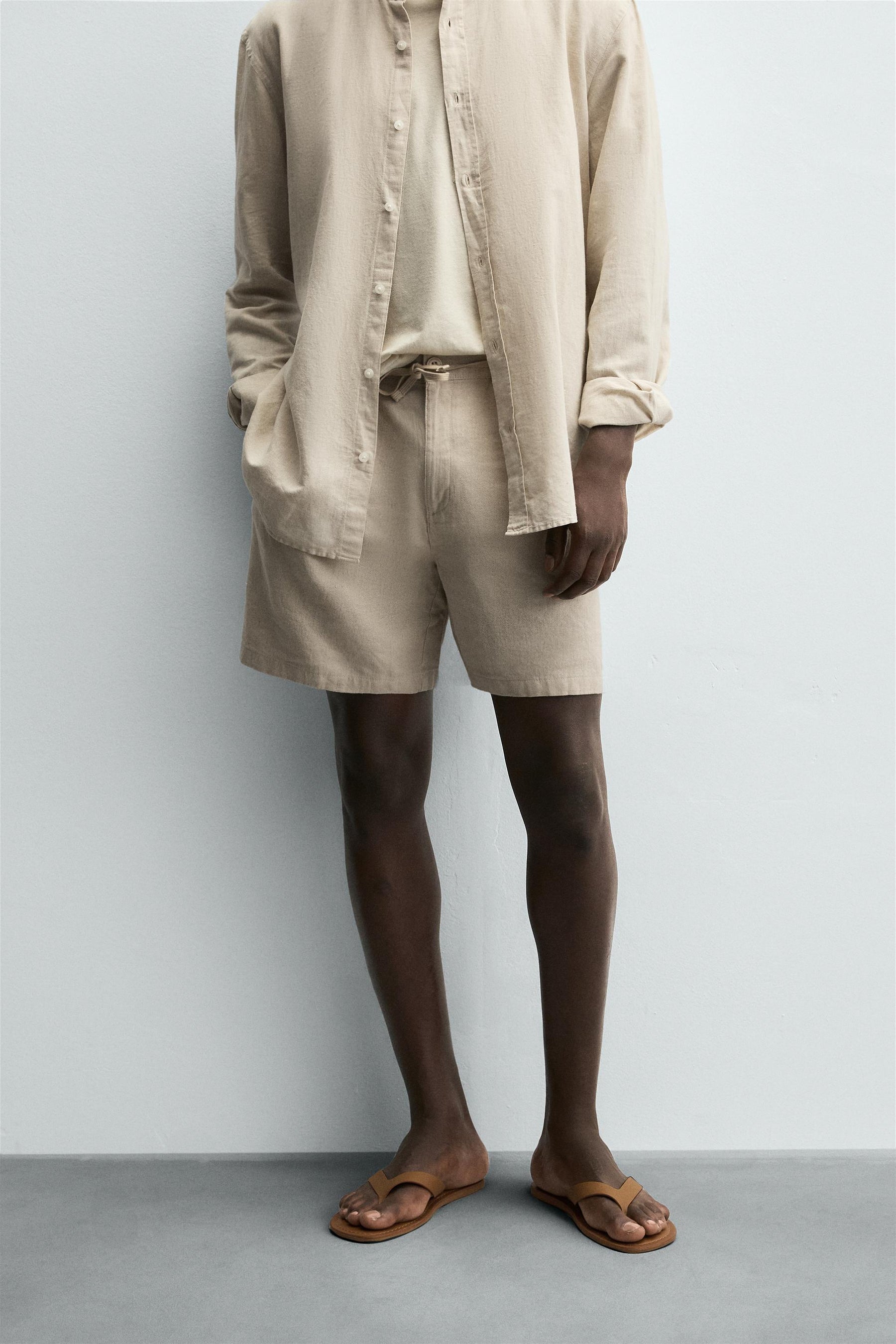 BERMUDA SHORTS LINEN BLEND - Image 2