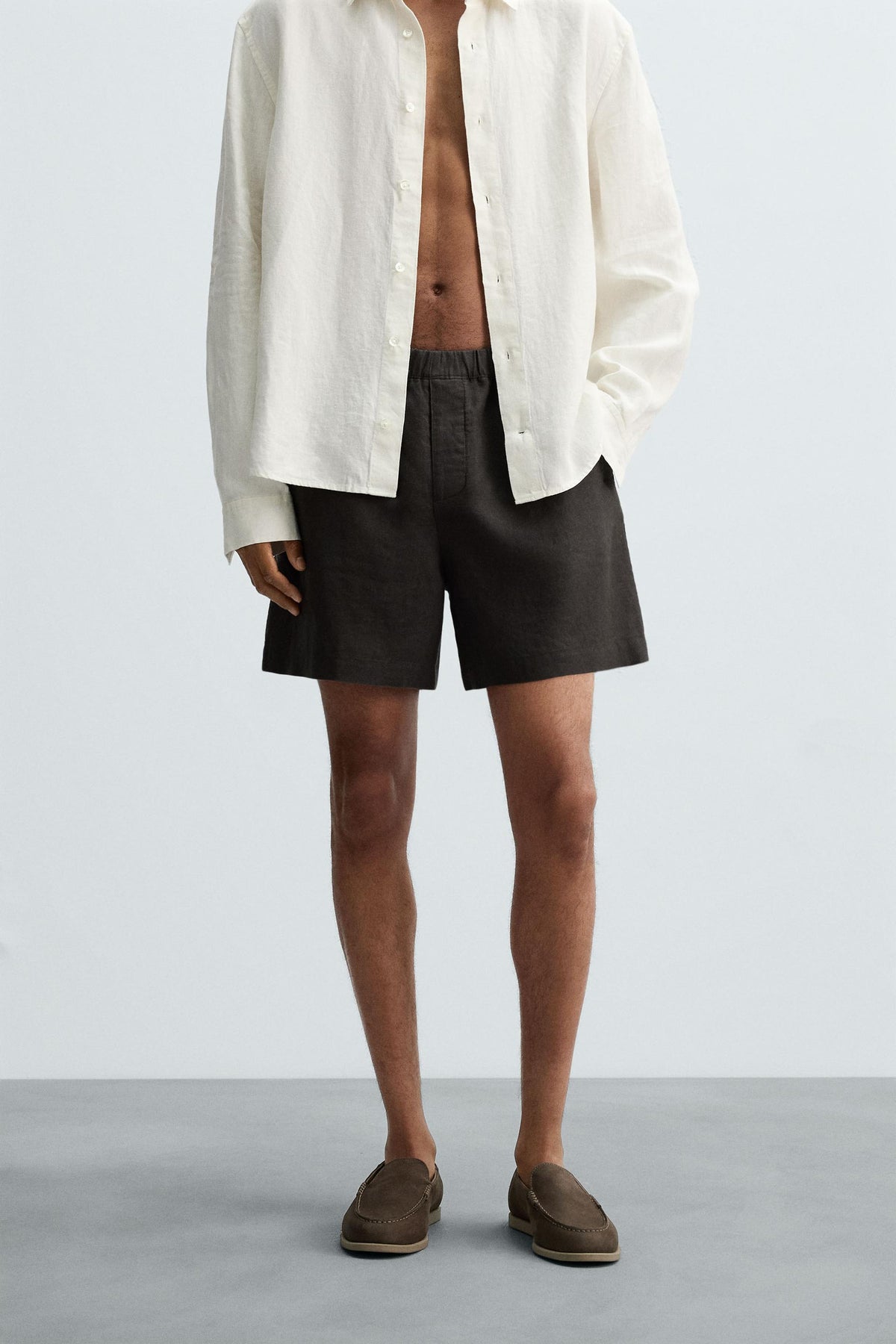 100% LINEN BERMUDA SHORTS - Image 2