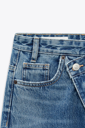 Wide-Leg Crossover Jeans