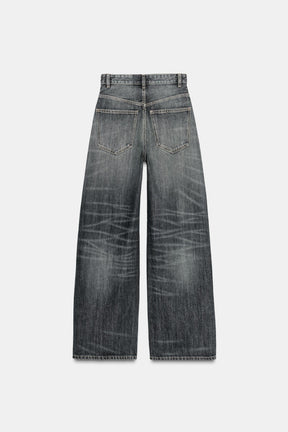 Wide-Leg High-Waist Jeans