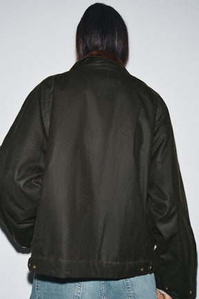 Jacke mit gewachstem Kontrastkragen