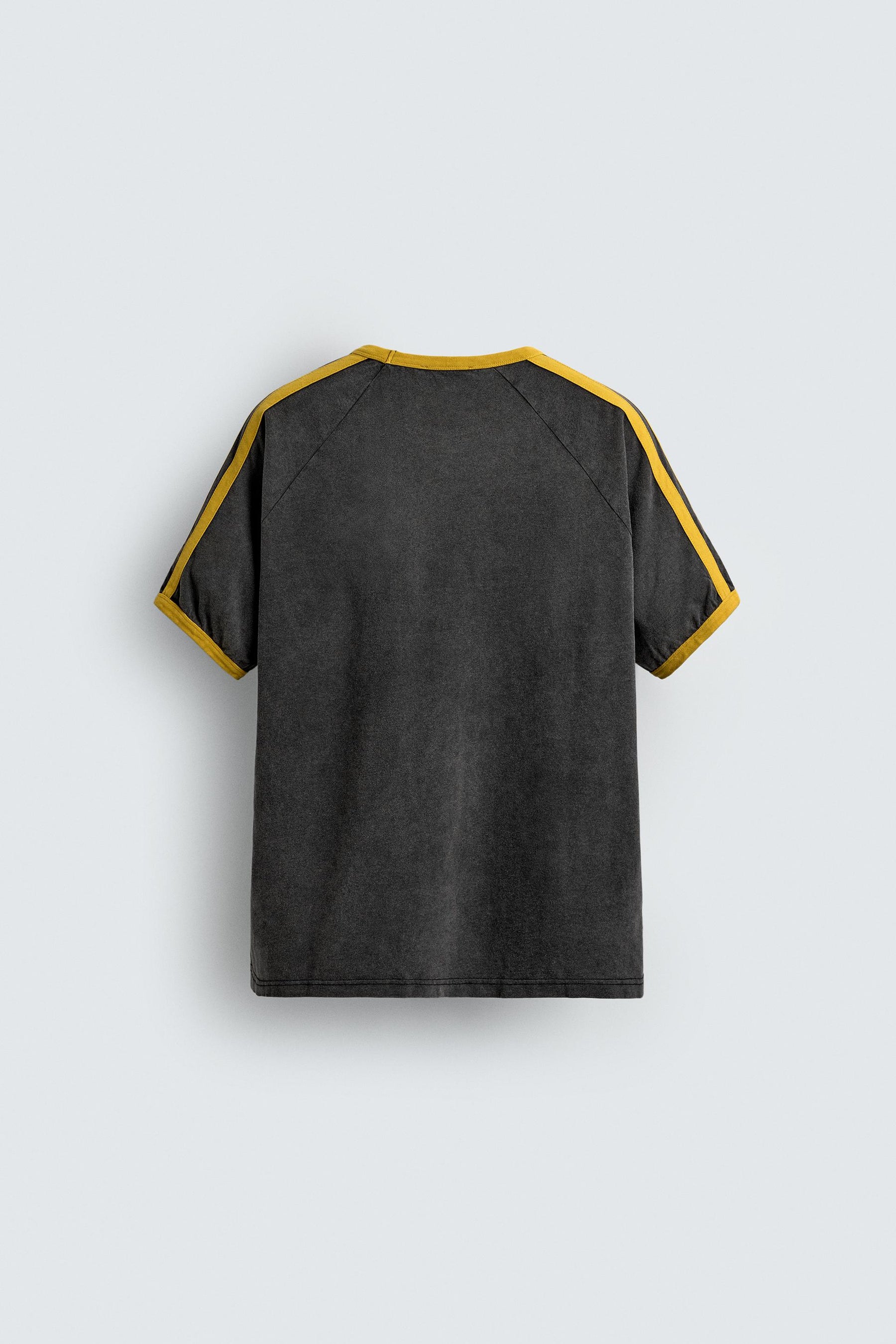 RIB T-SHIRT WITH CONTRAST SLOGAN - Image 7
