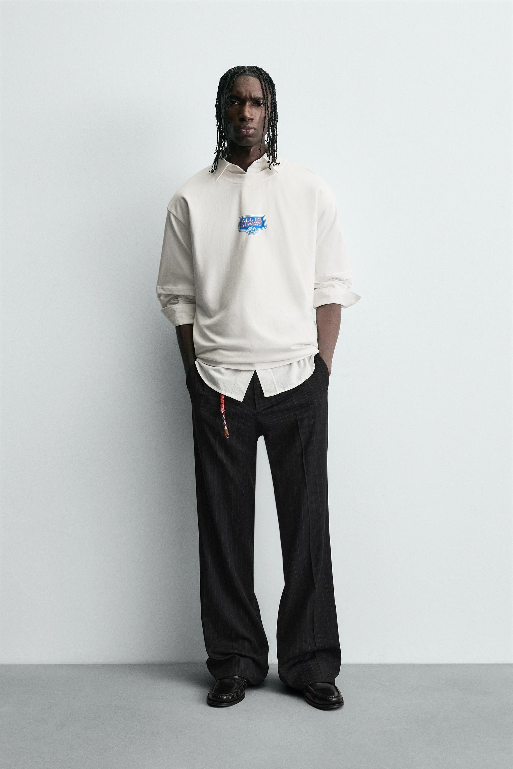 CONTRAST PRINT T-SHIRT - Image 1